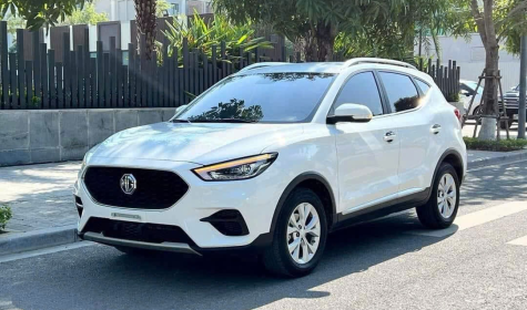 MG-ZS-2025-AT